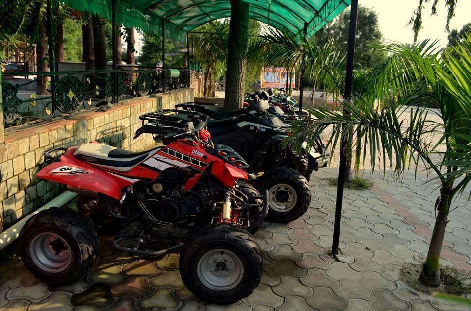 Kangs Nirvana Resorts And Spa Mahalpur Экстерьер фото